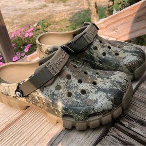 CROCS Camouflage True Timber Sport Clogs Shoes M 8 / W 10
